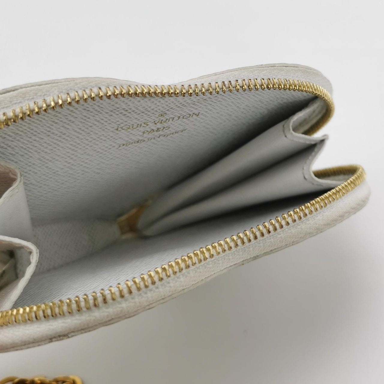 LOUIS VUITTON - PORTE CLE