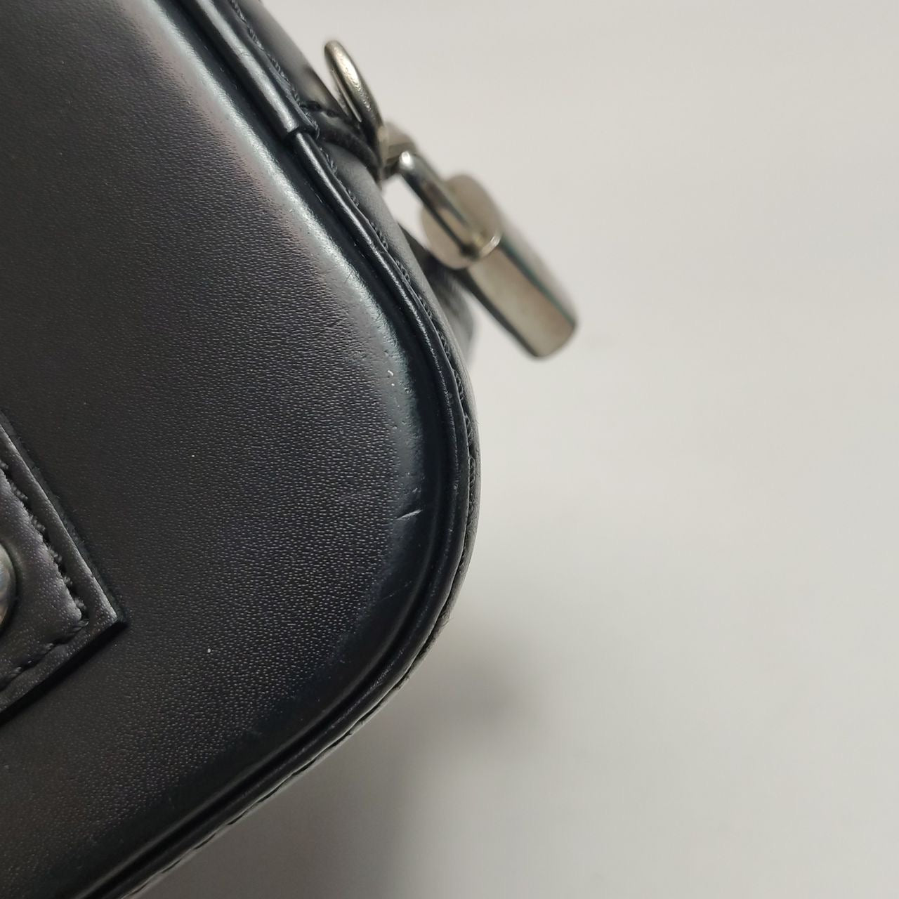 LOUIS VUITTON - BB ALMA