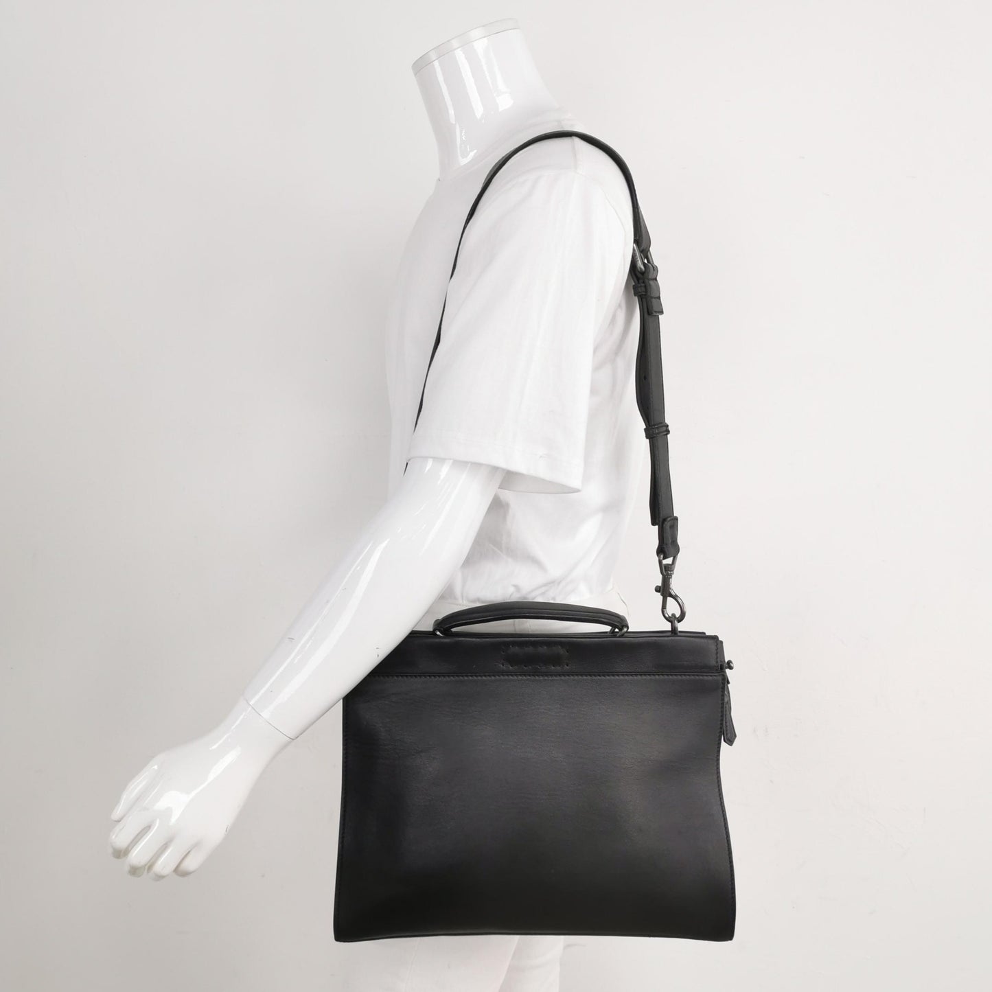 FENDI - PEEKABOO MONSTER