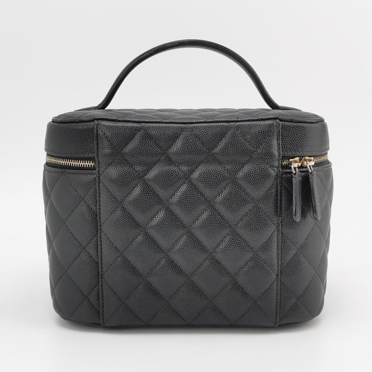 CHANEL - GRAND VANITY