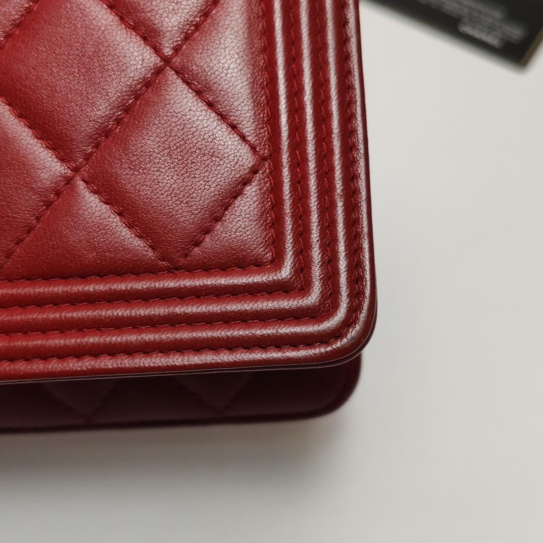 CHANEL - WALLET ON CHAIN BOY