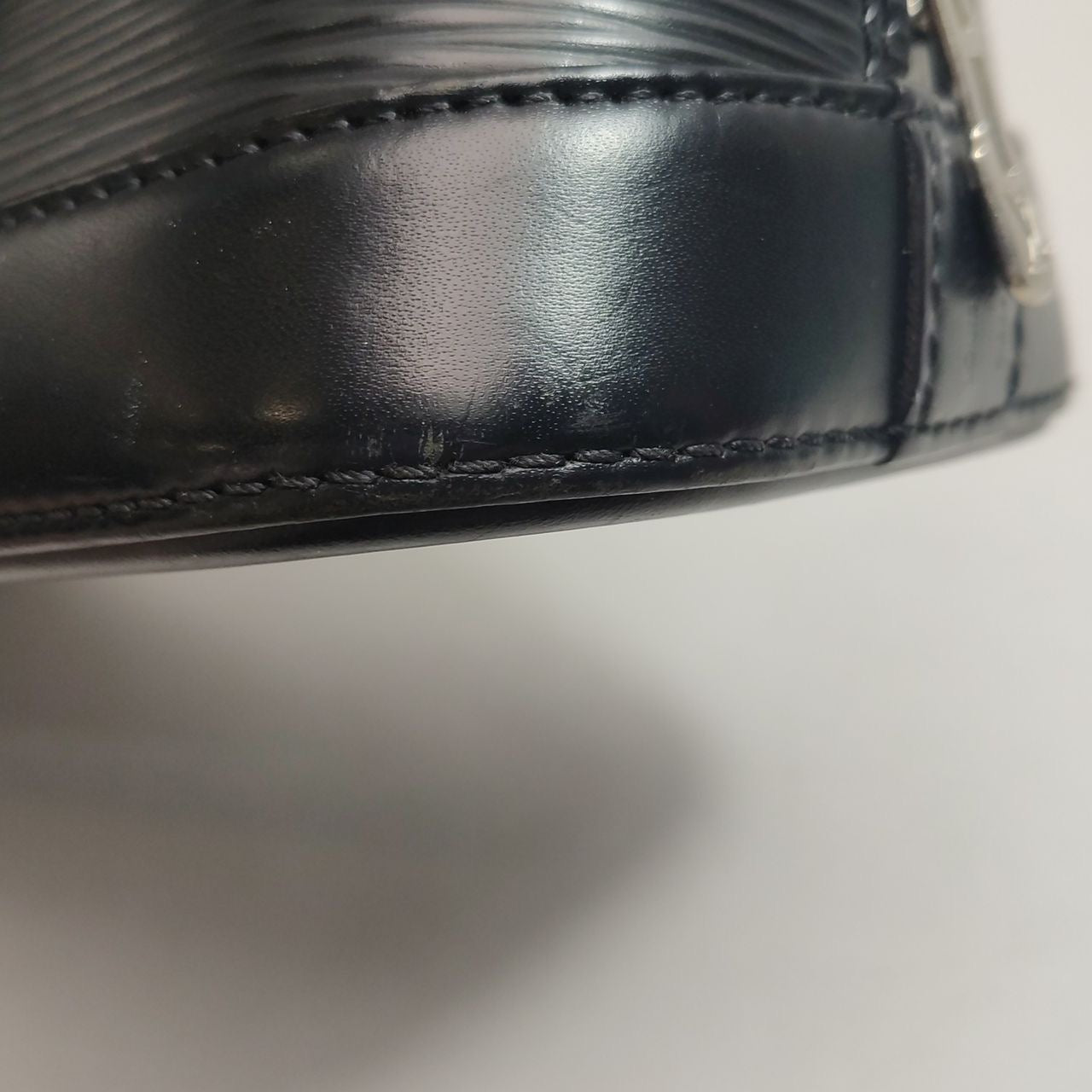 LOUIS VUITTON - BB ALMA