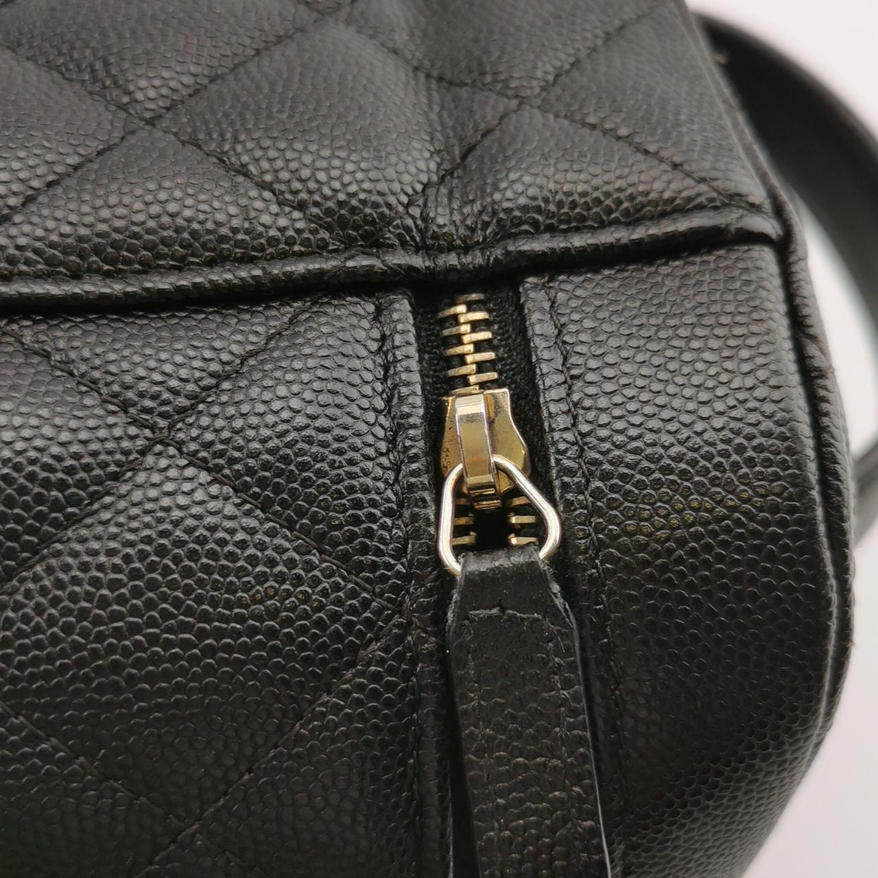 CHANEL - GRAND VANITY