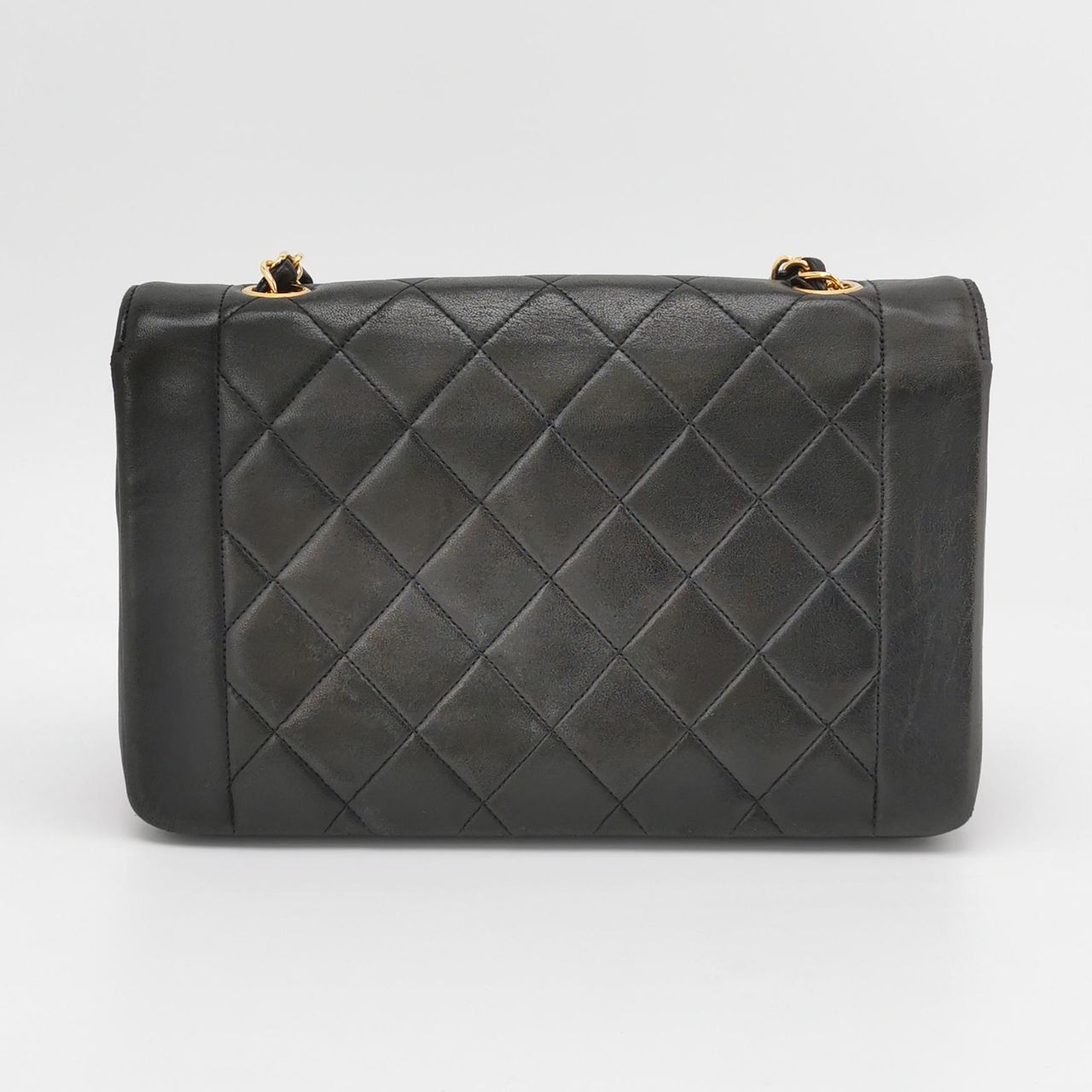 CHANEL - DIANA